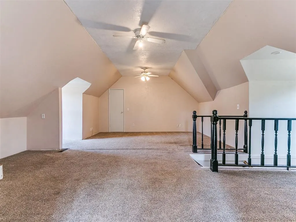 Photo 13 — 410 S 8th Street, Kingfisher, OK 73750