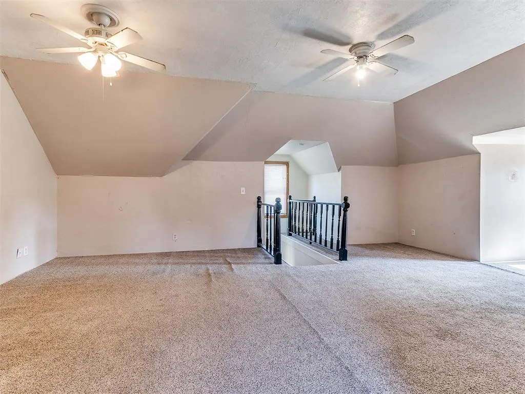 Photo 14 — 410 S 8th Street, Kingfisher, OK 73750
