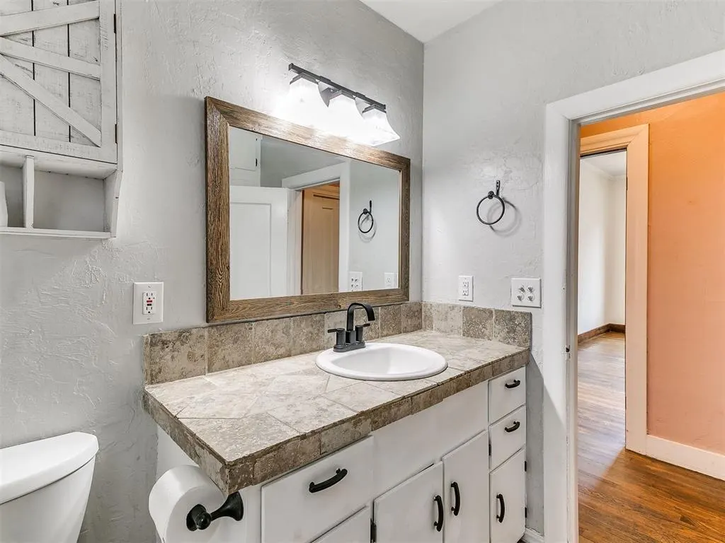 Photo 24 — 410 S 8th Street, Kingfisher, OK 73750