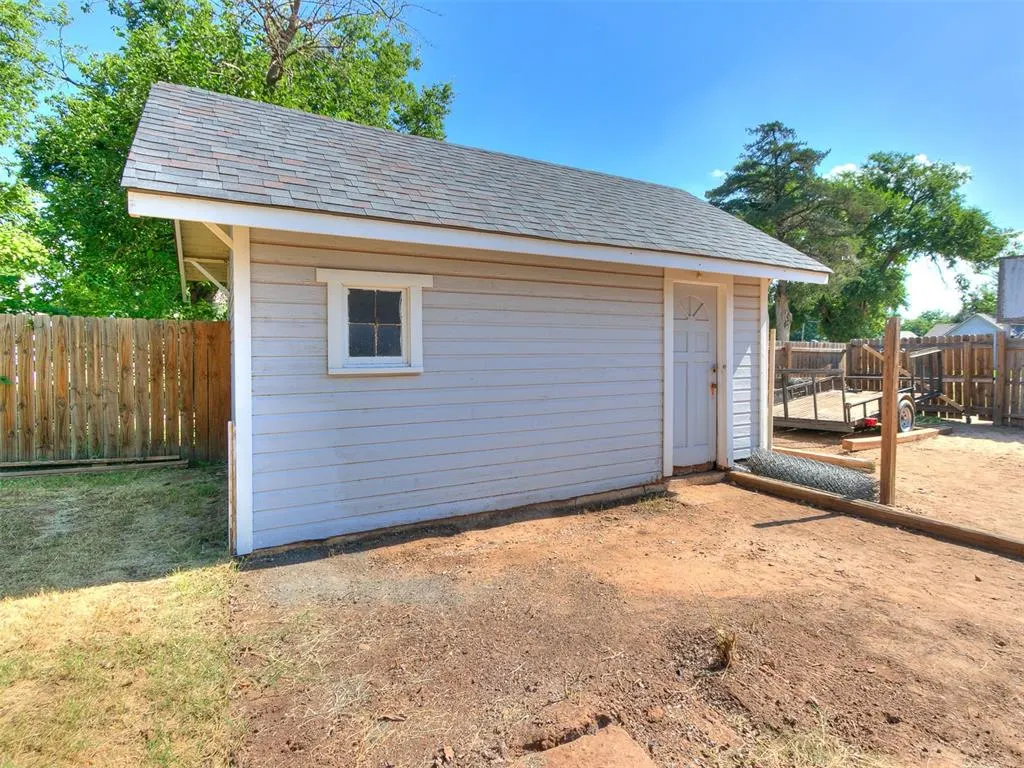 Photo 33 — 410 S 8th Street, Kingfisher, OK 73750