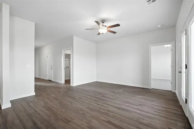Photo 3 — 1012 Prairie Drive, Tuttle, OK 73089