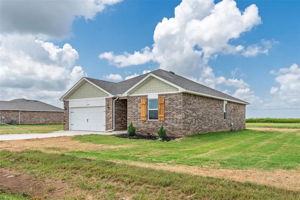 Photo 34 — 1012 Prairie Drive, Tuttle, OK 73089