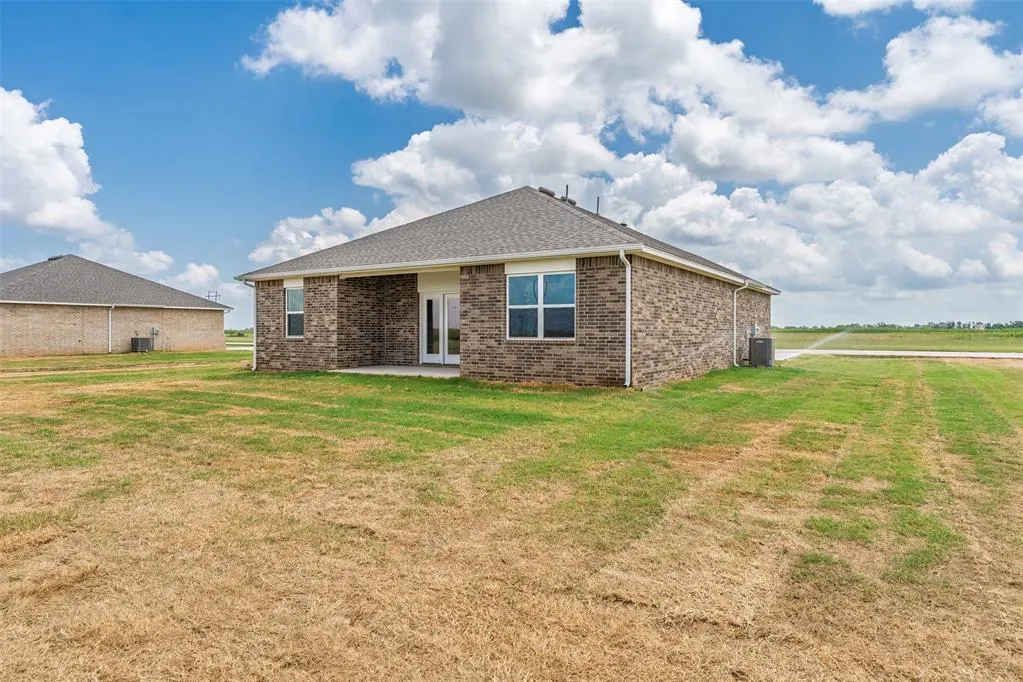 Photo 37 — 1012 Prairie Drive, Tuttle, OK 73089
