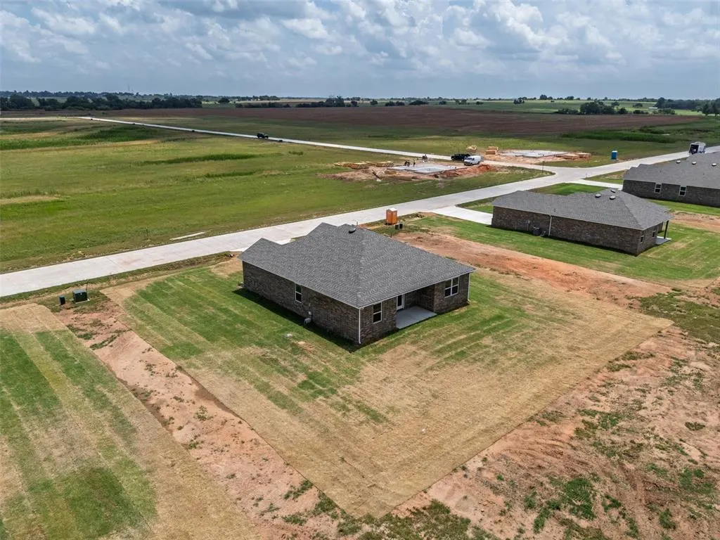Photo 44 — 1012 Prairie Drive, Tuttle, OK 73089