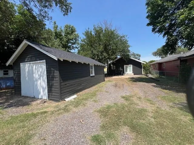 Photo 10 — 315 N Main Street, Hobart, OK 73651