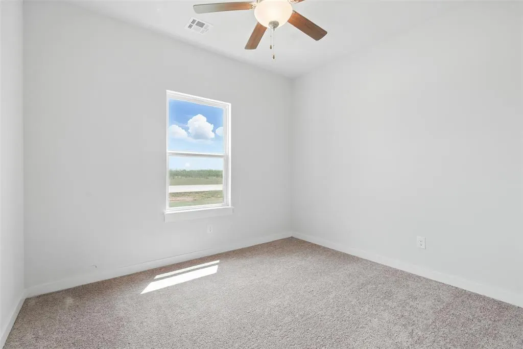 Photo 17 — 1022 Prairie Drive, Tuttle, OK 73089