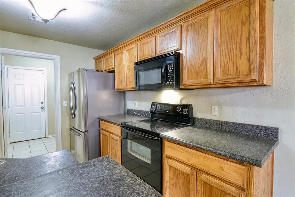 Photo 12 — 135 Carter Road, Elk City, OK 73644