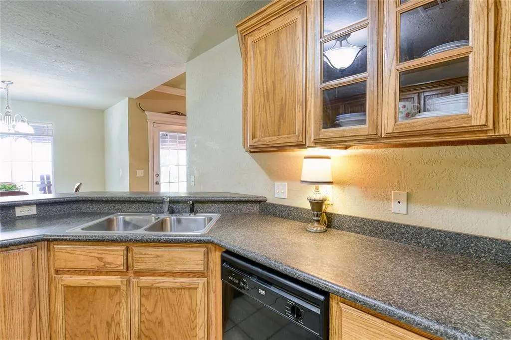 Photo 13 — 135 Carter Road, Elk City, OK 73644