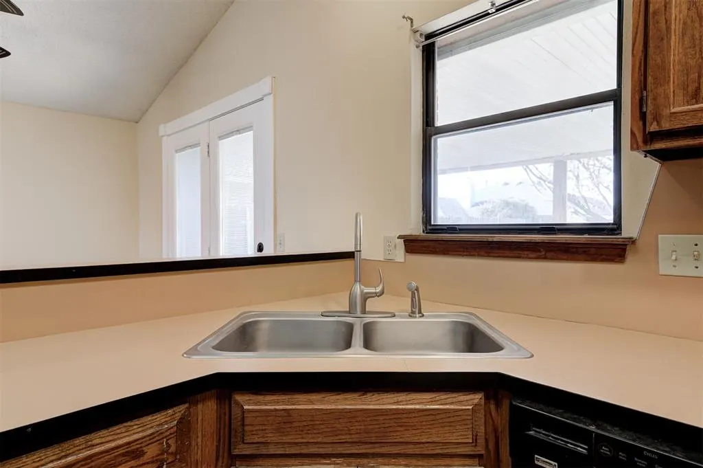 Photo 20 — 11417 Wallace Avenue, Oklahoma City, OK 73162