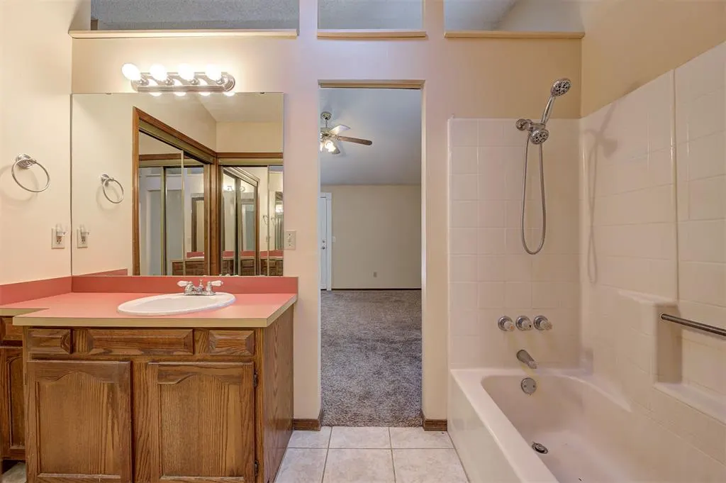 Photo 28 — 11417 Wallace Avenue, Oklahoma City, OK 73162