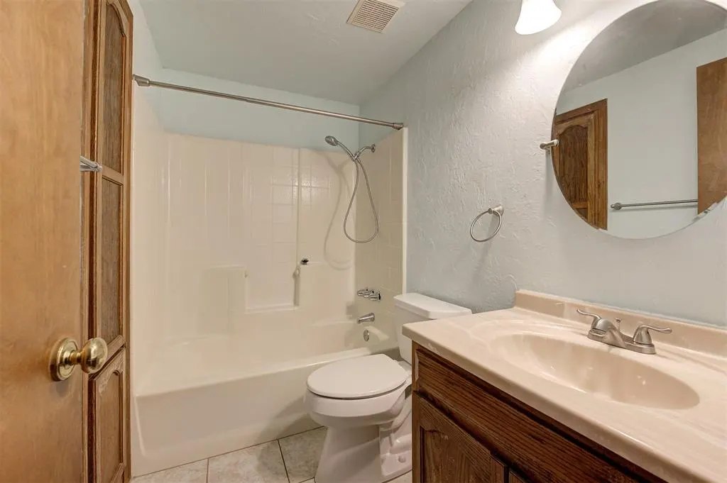 Photo 33 — 11417 Wallace Avenue, Oklahoma City, OK 73162
