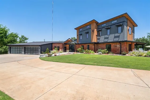 Photo 5 — 1220 NE 122nd Street, Oklahoma City, OK 73131
