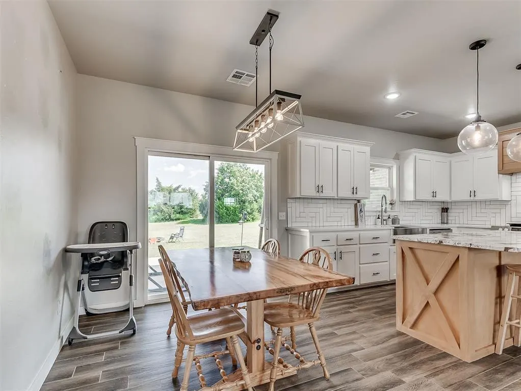 Photo 8 — 2374 County Road 1336, Blanchard, OK 73010