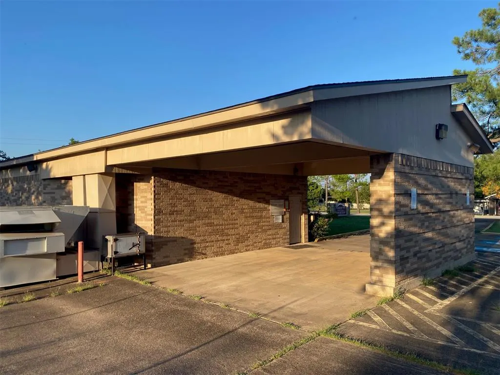 Photo 2 — 1471 SE C Road, Ardmore, OK 73401