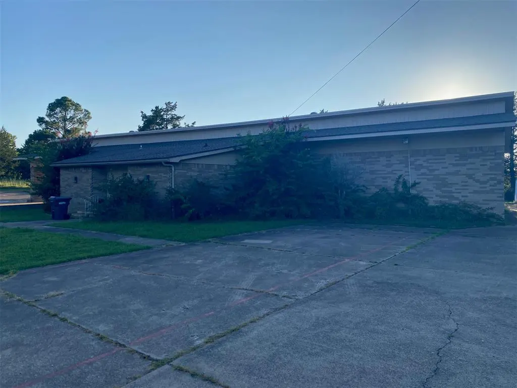 Photo 9 — 1471 SE C Road, Ardmore, OK 73401