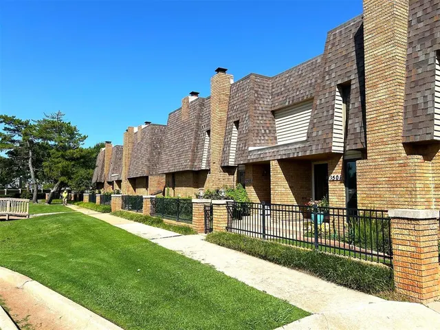Photo 4 — 3501 NW 41st Street, Oklahoma City, OK 73112