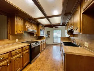 Sold home at 3720 SW 40th Place