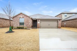 Sold home at 912 NW 5th Street