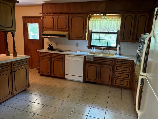 Photo 3 — 710 W 17th Street, Sulphur, OK 73086