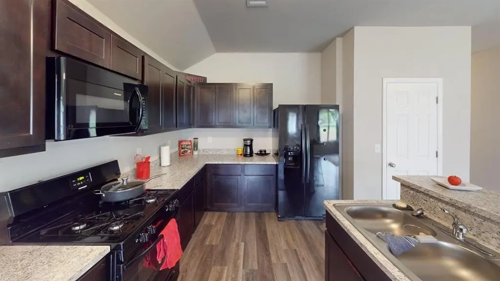 Photo 4 — 1700 N Carnley Street, Stillwater, OK 74075