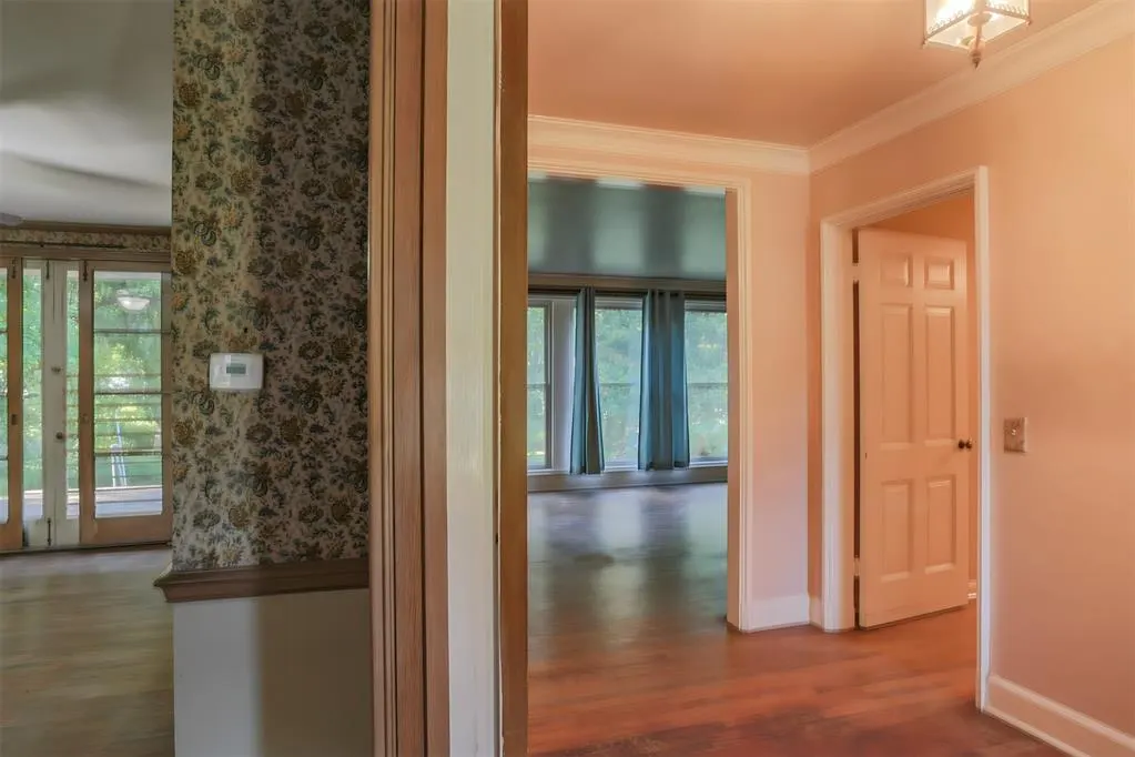 Photo 13 — 705 SE Jefferson Street, Idabel, OK 74745