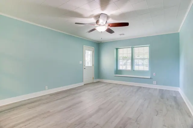Photo 5 — 1214 W James Avenue, Enid, OK 73703