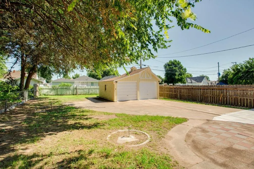 Photo 40 — 1214 W James Avenue, Enid, OK 73703