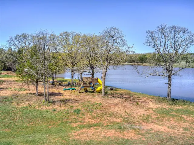 Photo 2 — 22063 Jean Amerson Drive, Tecumseh, OK 74873