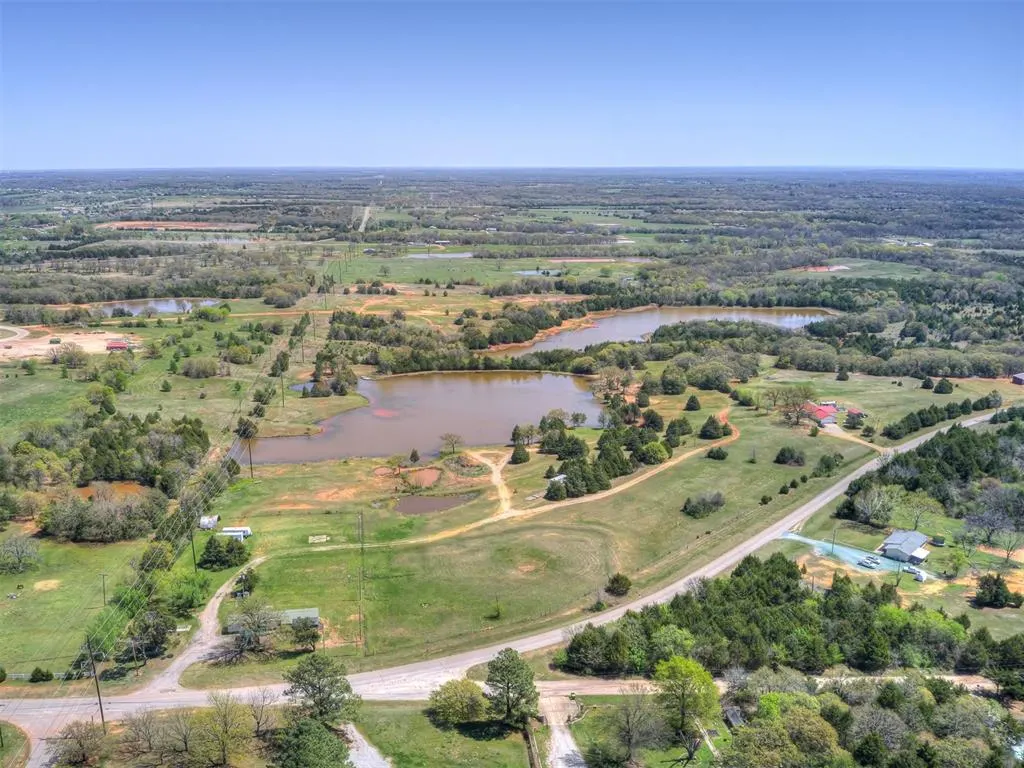 Photo 7 — 22063 Jean Amerson Drive, Tecumseh, OK 74873
