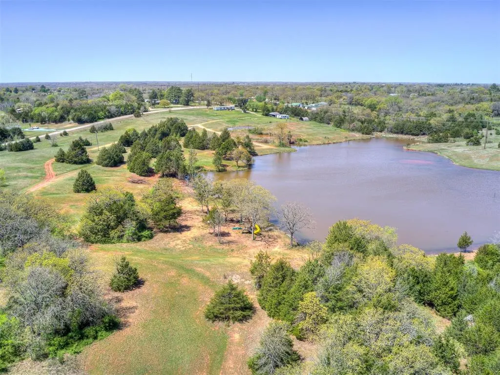 Photo 9 — 22063 Jean Amerson Drive, Tecumseh, OK 74873