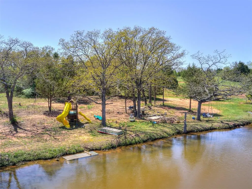 Photo 11 — 22063 Jean Amerson Drive, Tecumseh, OK 74873