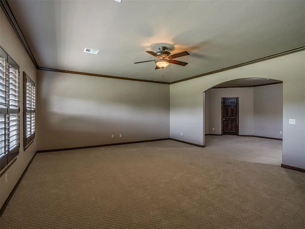 Photo 40 — 10925 San Lorenzo Drive, Oklahoma City, OK 73173
