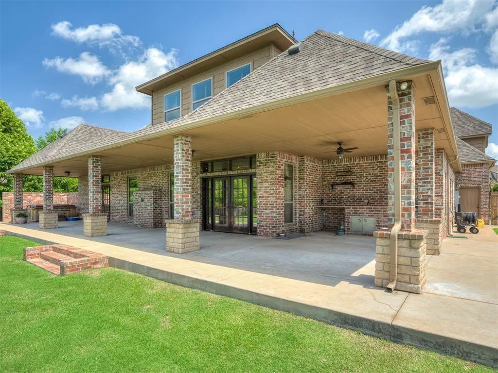 Photo 44 — 10925 San Lorenzo Drive, Oklahoma City, OK 73173