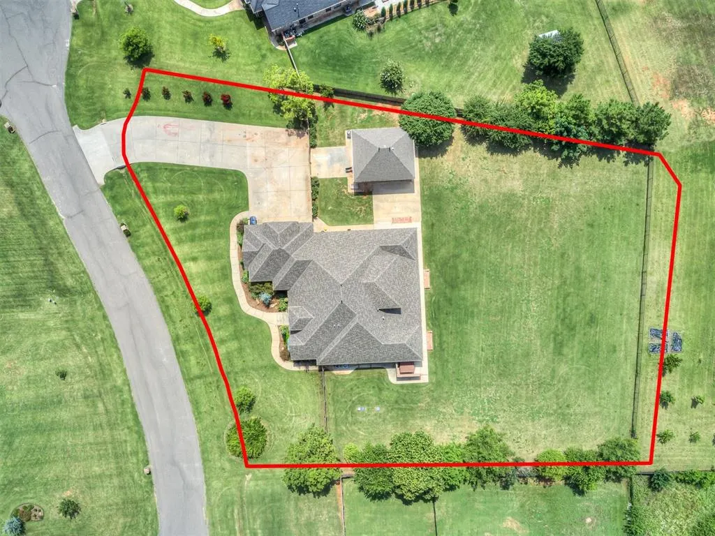 Photo 50 — 10925 San Lorenzo Drive, Oklahoma City, OK 73173