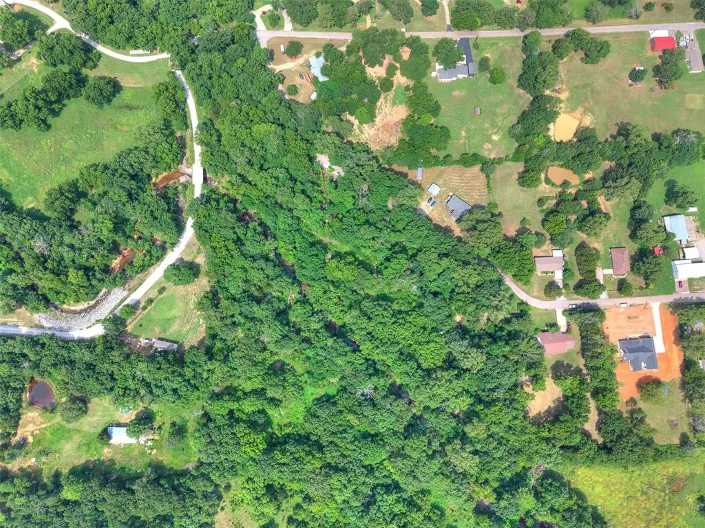 Photo 9 — 4 Hillcrest Drive, Shawnee, OK 74801