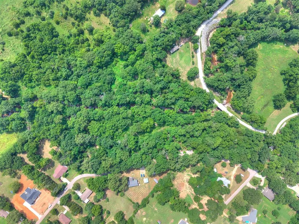 Photo 13 — 4 Hillcrest Drive, Shawnee, OK 74801