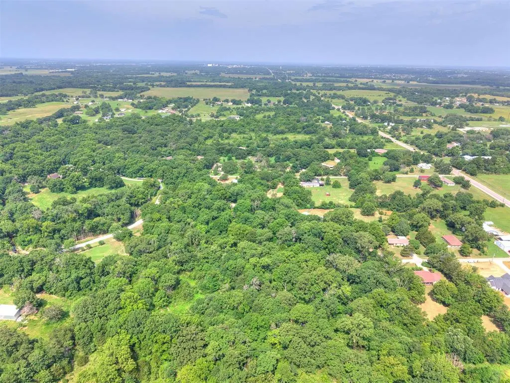 Photo 25 — 4 Hillcrest Drive, Shawnee, OK 74801