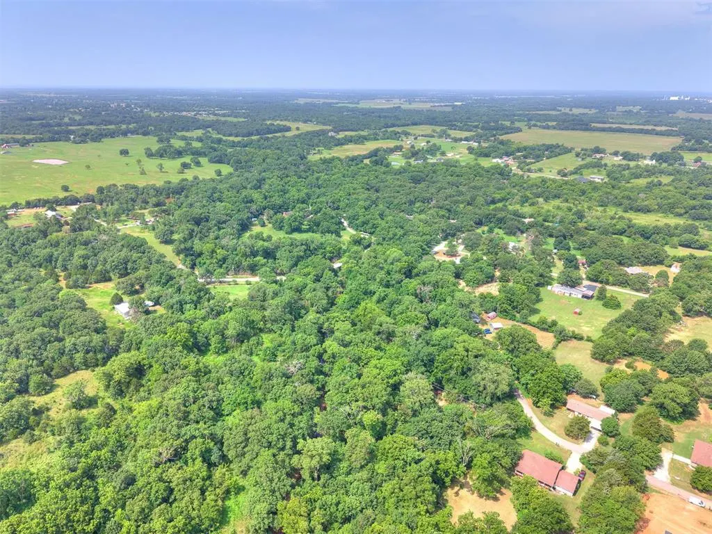 Photo 26 — 4 Hillcrest Drive, Shawnee, OK 74801