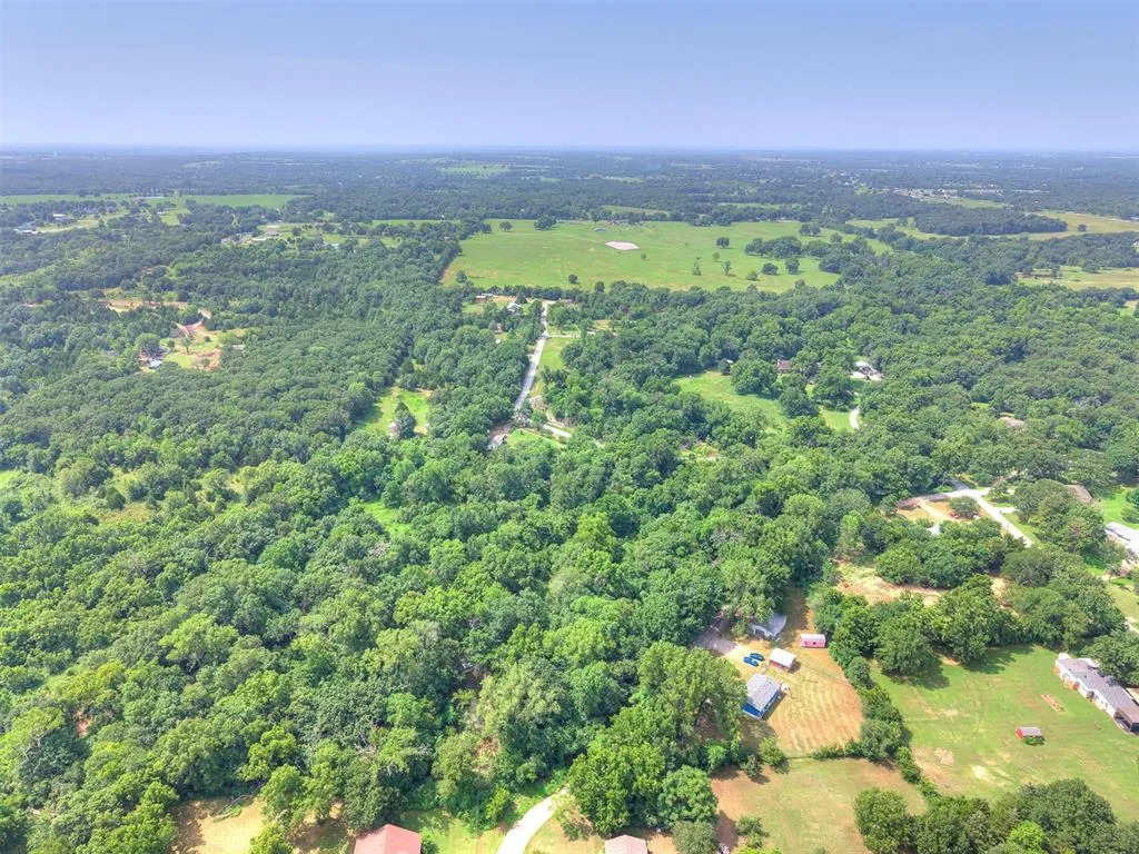 Photo 27 — 4 Hillcrest Drive, Shawnee, OK 74801