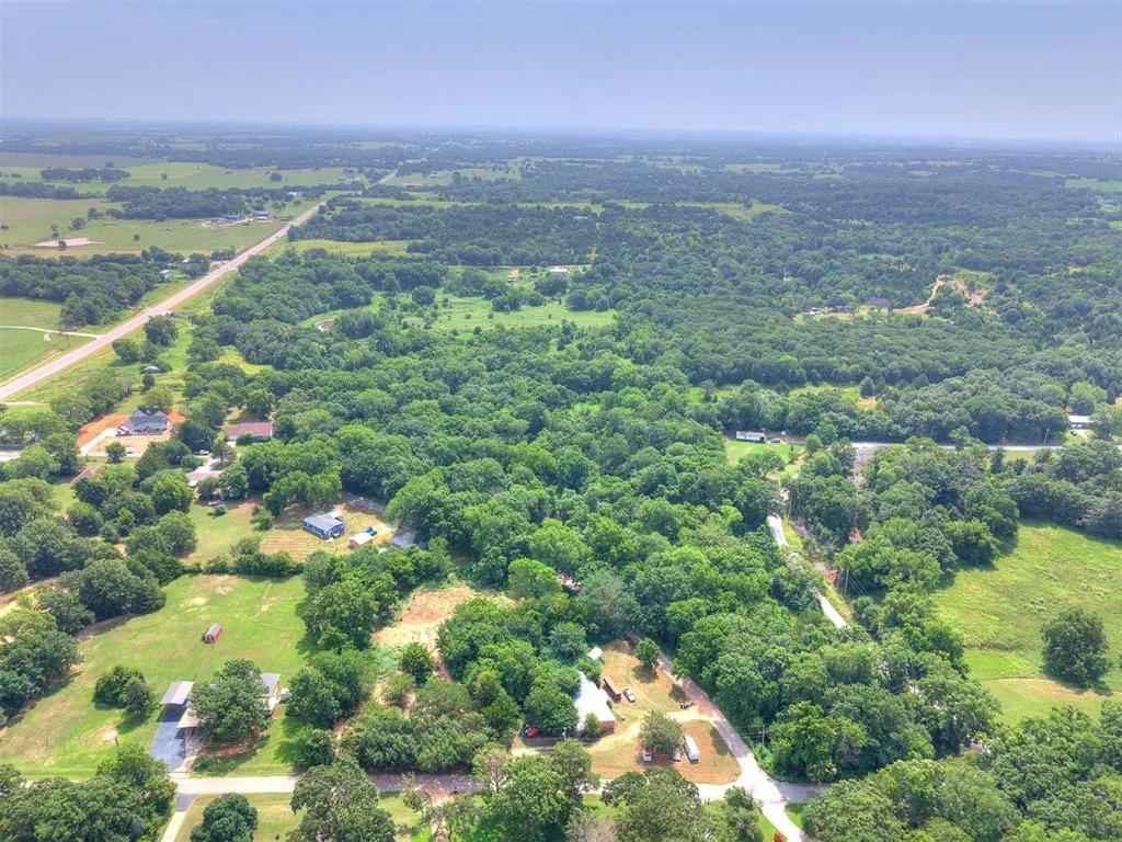 Photo 30 — 4 Hillcrest Drive, Shawnee, OK 74801