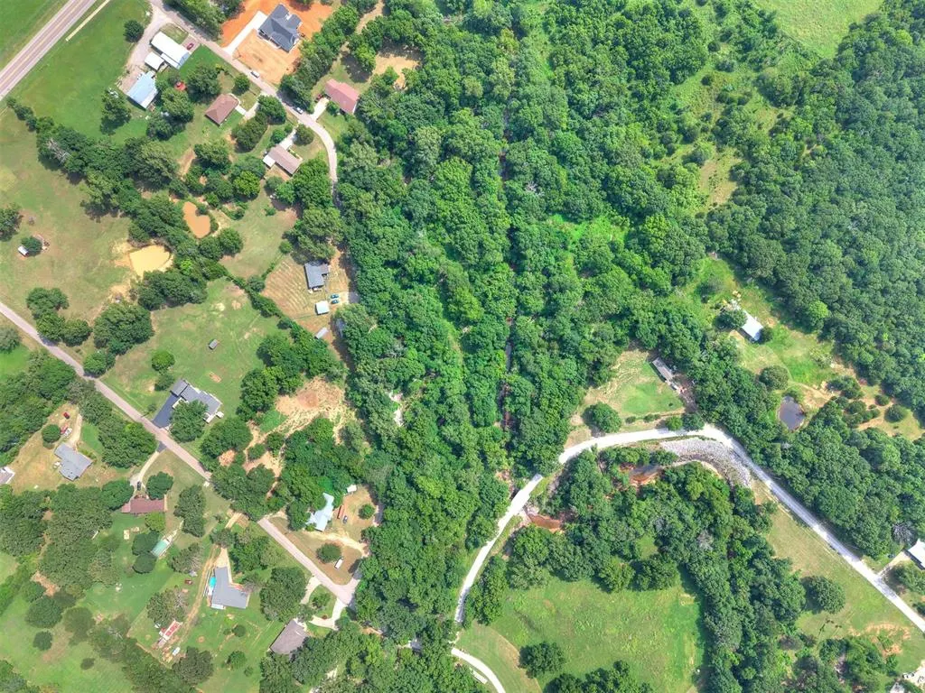 Photo 33 — 4 Hillcrest Drive, Shawnee, OK 74801