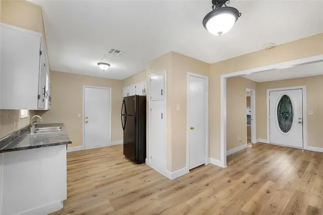 Photo 8 — 615 N H Street, Duncan, OK 73533
