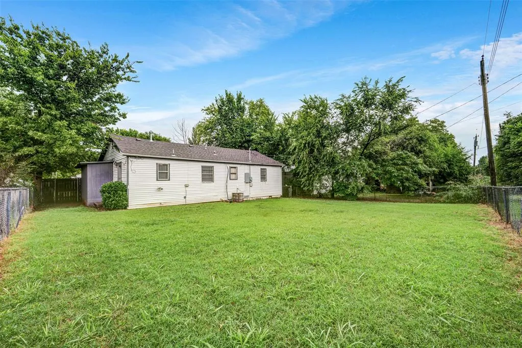 Photo 19 — 615 N H Street, Duncan, OK 73533
