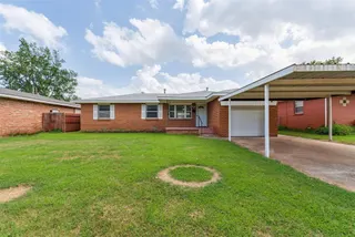 Sold home at 3020 SE 20th Street