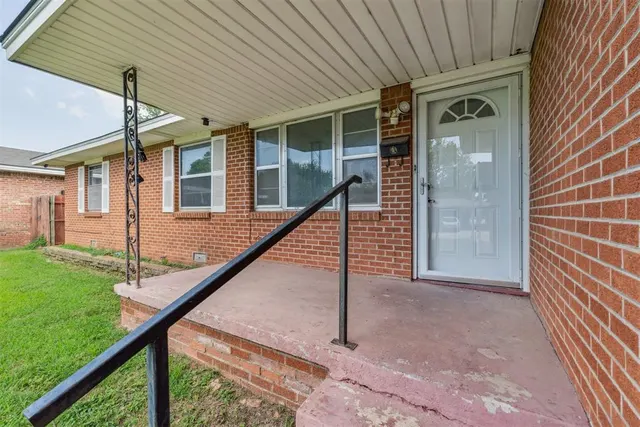 Photo 3 — 3020 SE 20th Street, Del City, OK 73115