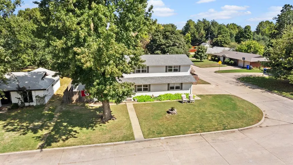 Photo 5 — 1447 Homeland Avenue, Norman, OK 73072