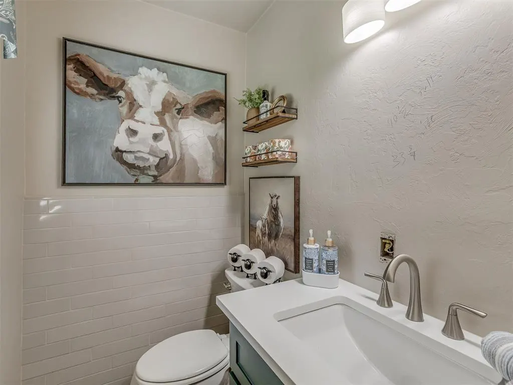 Photo 23 — 708 S Basket Street, Cyril, OK 73029