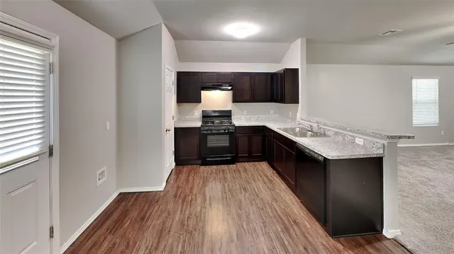 Photo 6 — 4309 Umbria Road, Oklahoma City, OK 73179