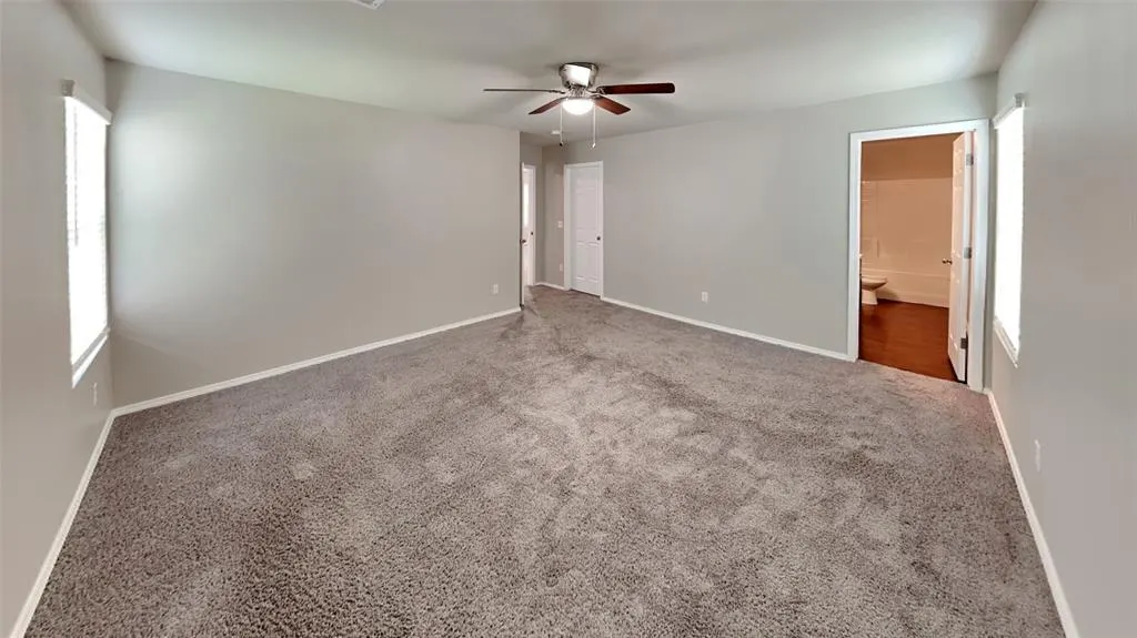 Photo 9 — 4309 Umbria Road, Oklahoma City, OK 73179