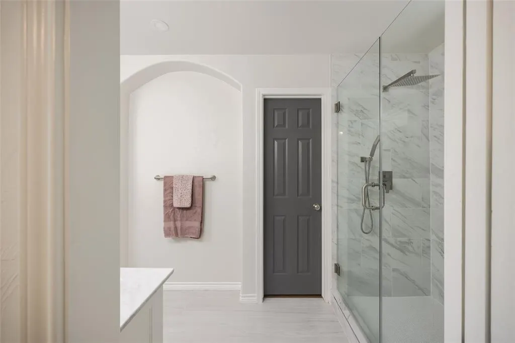 Photo 16 — 304 Coldbrook Circle, Edmond, OK 73003